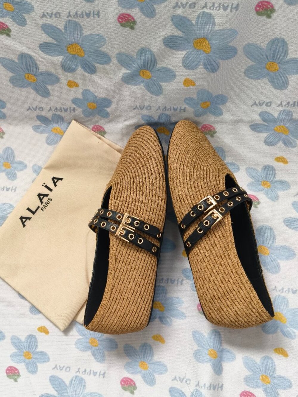 Alaia straw double-button Mary Jane flats - Picture 6 of 11